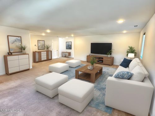 556 Vaquero Ct, Reno, NV, 89506-0043 | Card Image