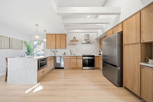 4751 Lamont St, San Diego, CA, 92109-3420 | Card Image