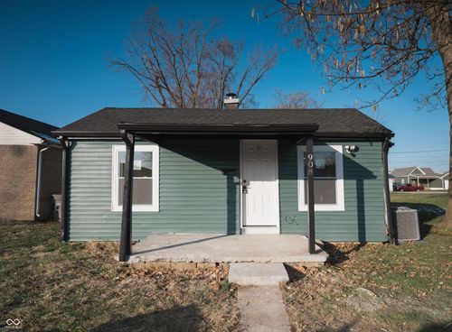 908 W Laurel St, Seymour, IN, 47274-2722 | Card Image
