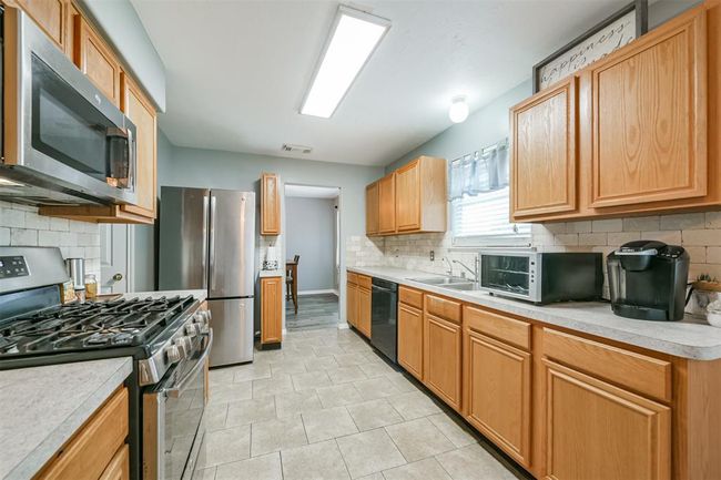 Kitchen | Image 9