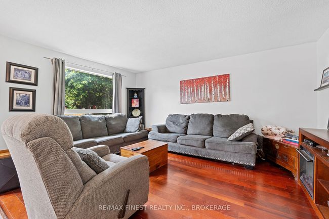 86 Kidd Dr, House other with 4 bedrooms, 3 bathrooms and 4 parking in Amherstview ON | Image 13