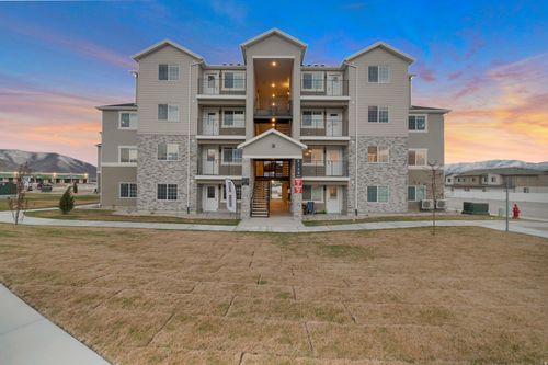 k-3303-2172 S Sawmill Blvd, Heber City, UT, 84032-4893 | Card Image