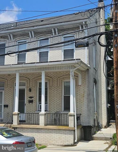 123 E Water St, MIDDLETOWN, PA, 17057-1872 | Card Image