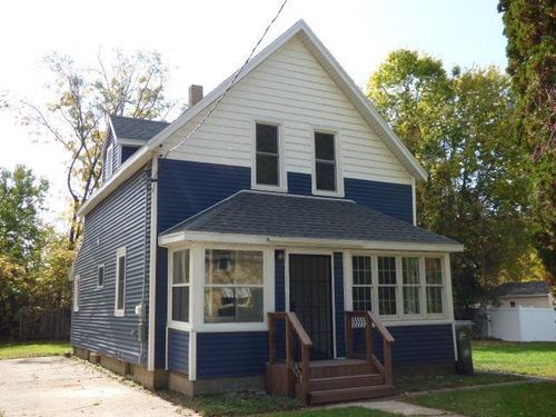 1012 Washburn St, Beloit, WI, 53511-4522 | Card Image
