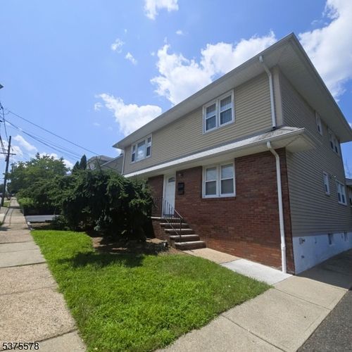 23 Washington Pl, Totowa, NJ, 07512-2536 | Card Image
