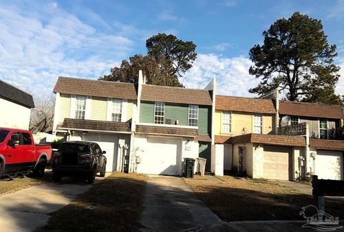 843 Esconditas Pl, Pensacola, FL, 32506-3716 | Card Image