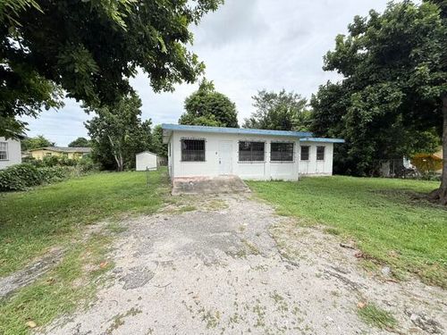 1421 Nw Avenue D, Belle Glade, FL, 33430-2831 | Card Image