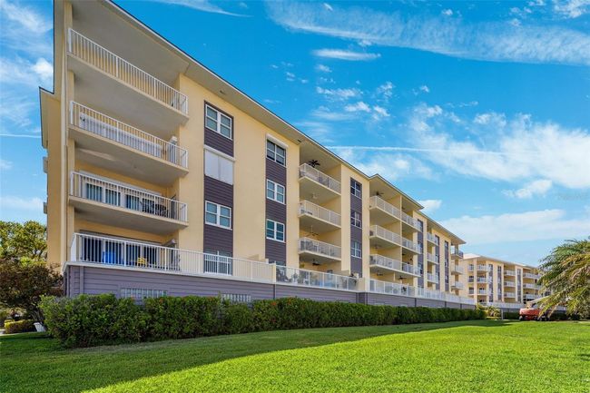 APT-2501 - 425 150 Th Ave, Condo with 3 bedrooms, 2 bathrooms and null parking in MADEIRA BEACH FL | Image 52