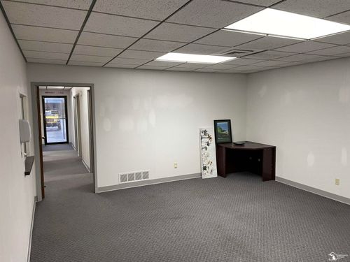 905 N Macomb St, Monroe, MI, 48162-3075 | Card Image