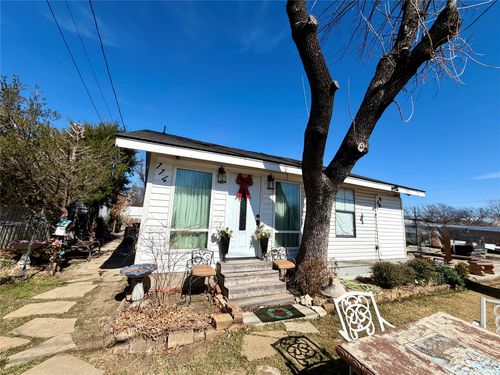 114 Motley St, Grand Prairie, TX, 75051-1754 | Card Image