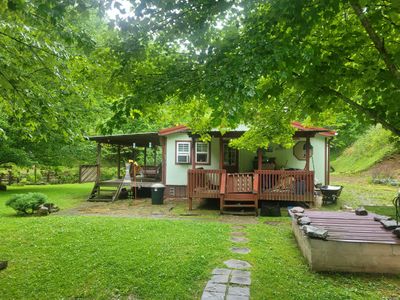 523 Bullskin Branch Road, House other with 3 bedrooms, 2 bathrooms and null parking in Oneida KY | Image 1