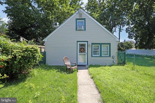 413 Delaware Ave, RIVERSIDE, NJ, 08075-4007 | Card Image