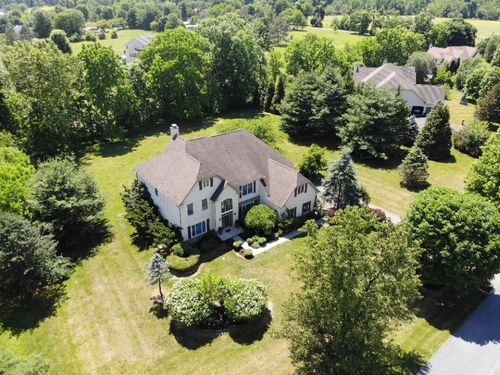 30 Melchor Dr, Williams Twp, PA, 18042-8772 | Card Image