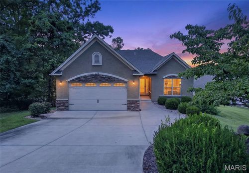 114 W Crossfox Trl, Camdenton, MO, 65020-4042 | Card Image