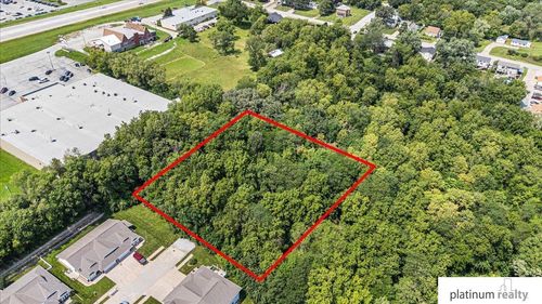 221 W Deer Lane, Plattsmouth, NE, 68048 | Card Image