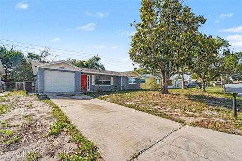 10810 Queens Rd, PORT RICHEY, FL, 34668-2650 | Card Image