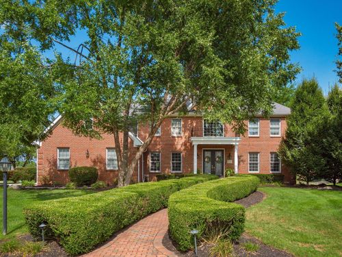 6121 Teasel Dr, Westerville, OH, 43082-8228 | Card Image