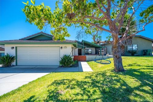 411 Spanish Moss Ln, Arroyo Grande, CA, 93420-6611 | Card Image