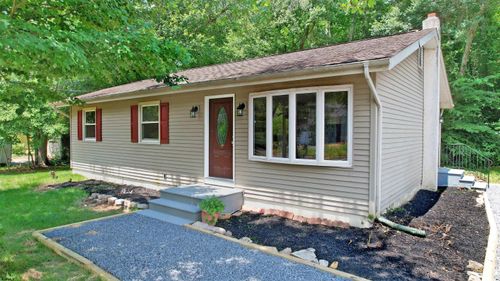 805 Pine Ave, Clayton, NJ, 08312-2043 | Card Image