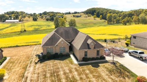 6 Apricot Ln, Jackson, OH, 45640-8688 | Card Image