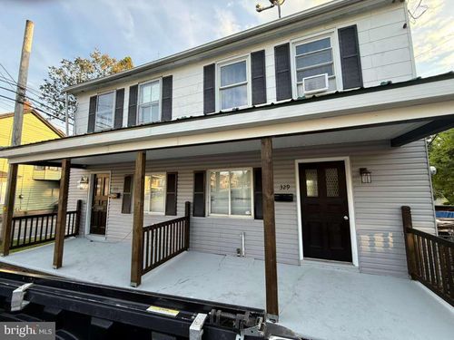 329 Catherine St, ASHLAND, PA, 17921-2117 | Card Image