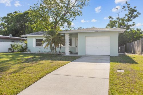 12432 136th Ln, Largo, FL, 33774-3101 | Card Image