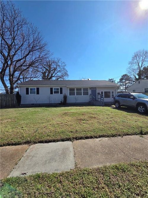 1853 Springwood St, Norfolk, VA, 23518-3151 | Card Image
