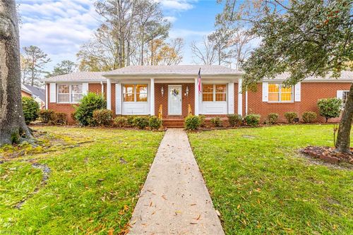 276 Bridgeview Cir, Chesapeake, VA, 23322-4014 | Card Image