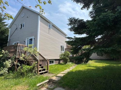 233 Douglas Ave, Glace Bay, NS, B1A1C2 | Card Image