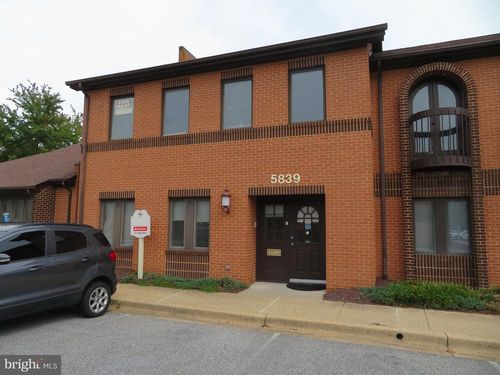 fl-2nd-5839 Allentown Rd, SUITLAND, MD, 20746-4570 | Card Image
