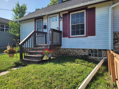 2112 Norton Avenue, Waukesha, WI, 53188 | Card Image