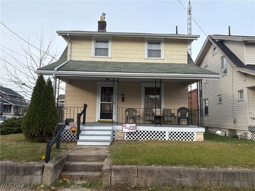 2529 17th St Ne, Canton, OH, 44705-2056 | Card Image