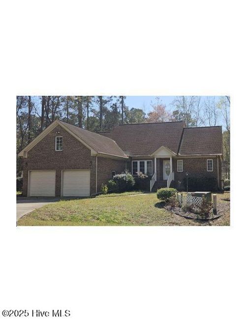 109 Neuse Cir, Hertford, NC, 27944-9235 | Card Image