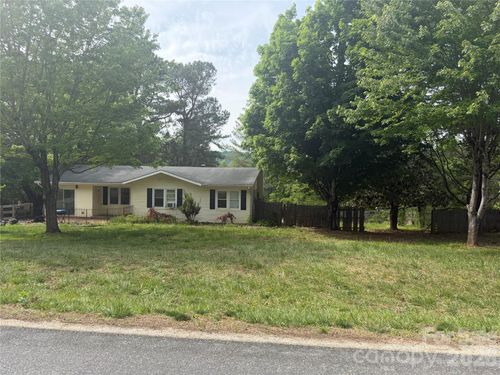 2723 Tatertown Loop, Nebo, NC, 28761-8850 | Card Image