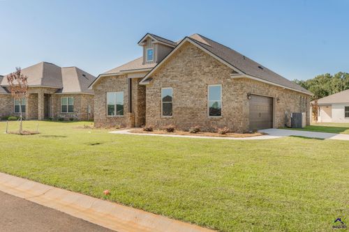 104 Hunts Landing Dr, Kathleen, GA, 31047-4195 | Card Image