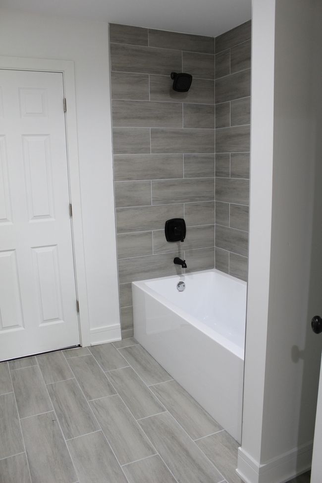 21596 Peterson Ave, Home with 3 bedrooms, 2 bathrooms and 1 parking in Sauk Village IL | Image 4