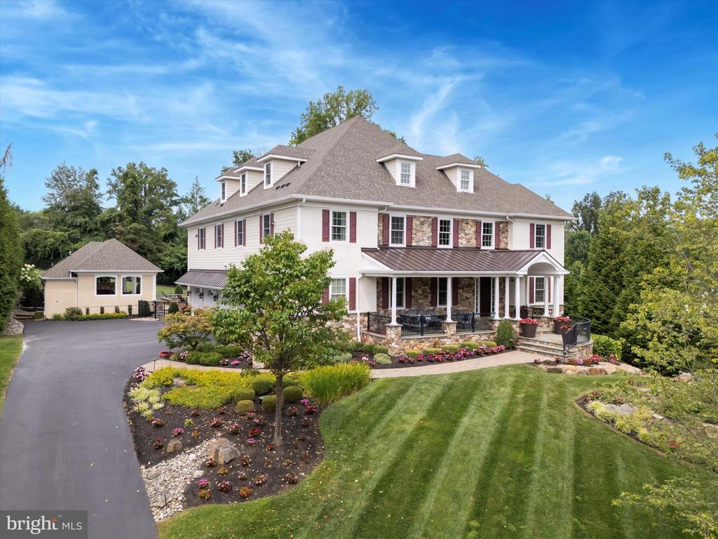 Residential in NEWTOWN SQUARE 4