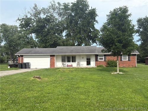 521 S Cardinal Ln, Scottsburg, IN, 47170-6803 | Card Image