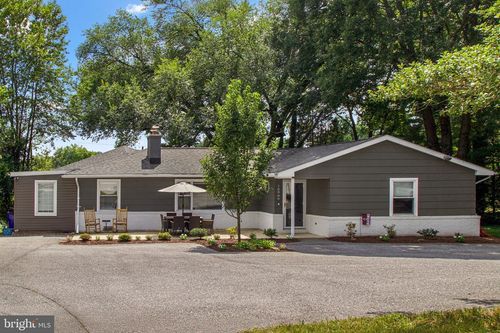 10009 Frederick Rd, ELLICOTT CITY, MD, 21042-3629 | Card Image