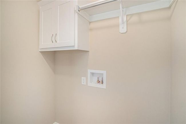 ***SIMULATED PHOTOS*** | Image 28