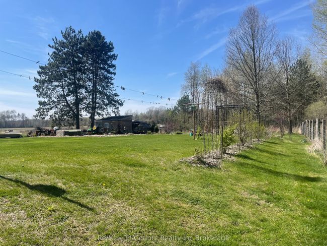 417 10 Th Concession Rd, House other with 4 bedrooms, 2 bathrooms and 10 parking in Langton ON | Image 10