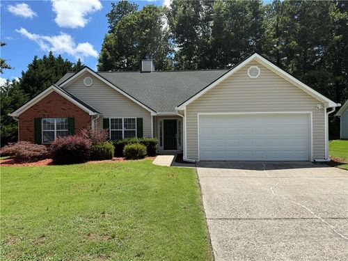 970 Harbins View Dr, Dacula, GA, 30019-7035 | Card Image