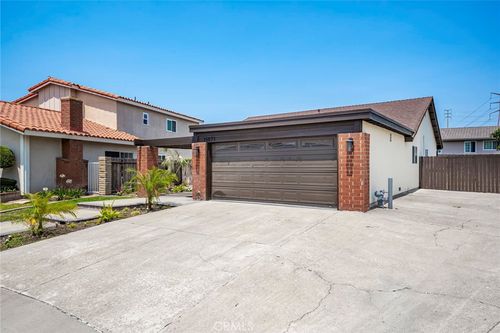 15071 Talley St, Irvine, CA, 92604-2945 | Card Image