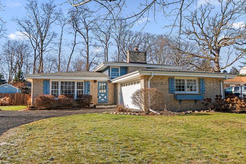 558 Birchwood Rd, Frankfort, IL, 60423-1002 | Card Image