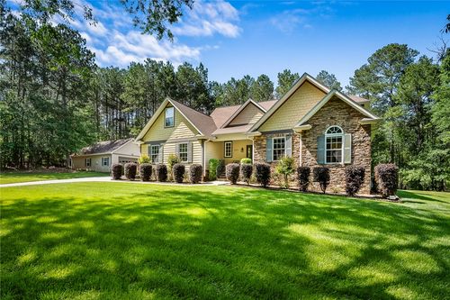 103 Shoals Cir, Townville, SC, 29689-4149 | Card Image