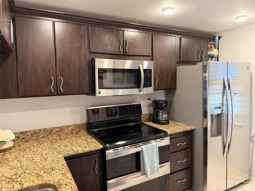 401-2726 Nw 104th Ave, Sunrise, FL, 33322-1932 | Card Image