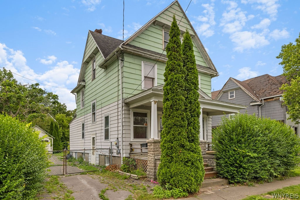 Falls St, Niagara Falls, NY 14303