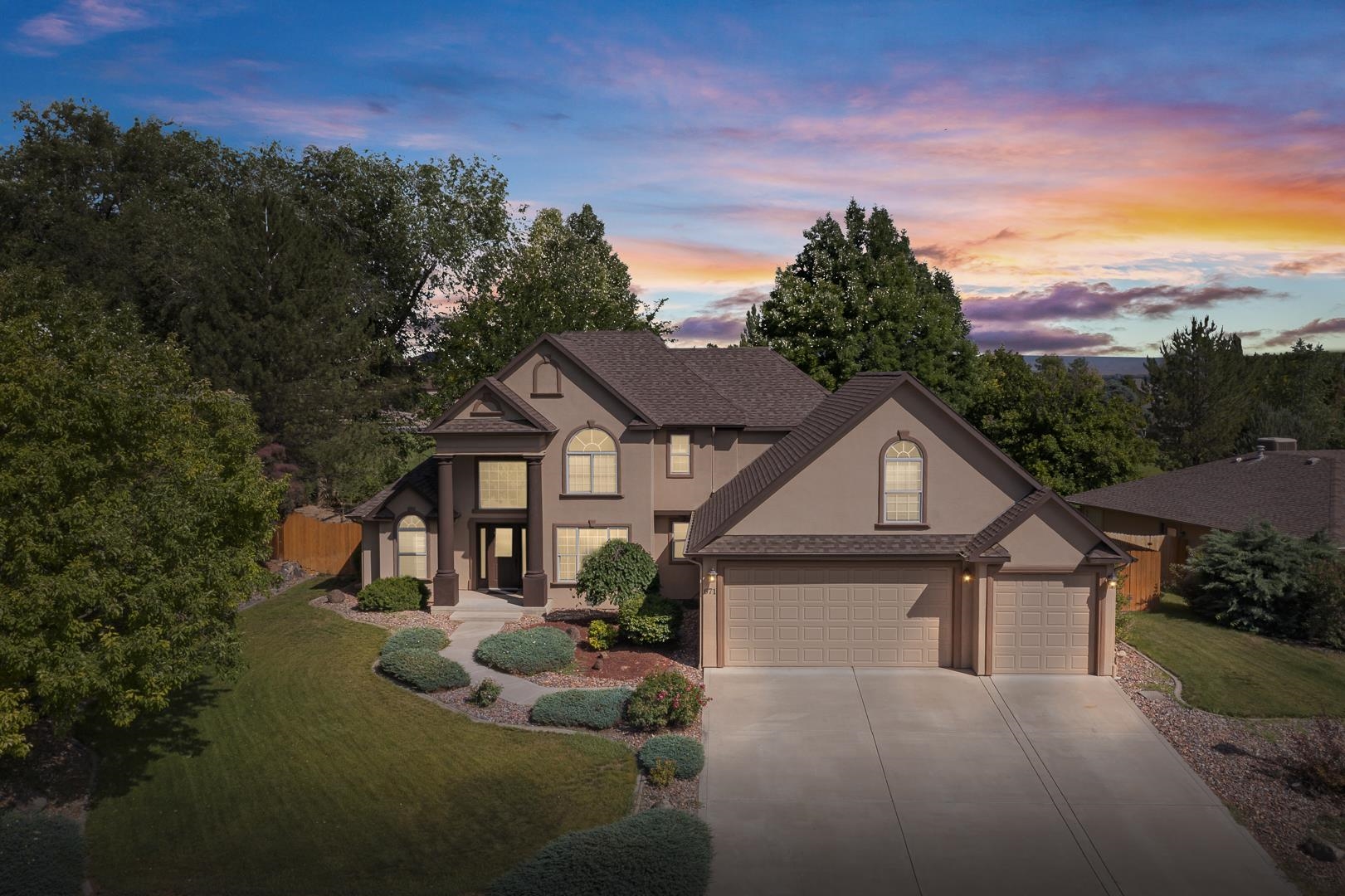 Long Rifle Rd, Grand Junction, CO 81507