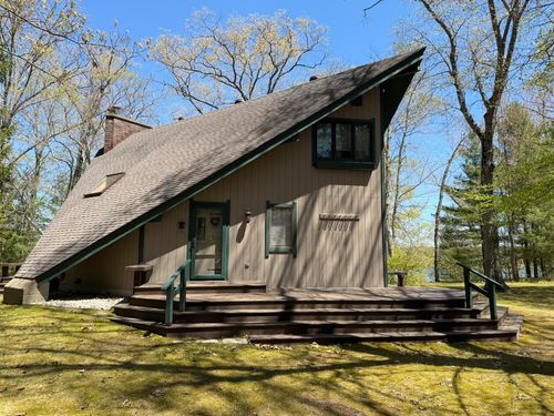 5620 N Utter Rd, Irons, MI, 49644-8836 | Card Image