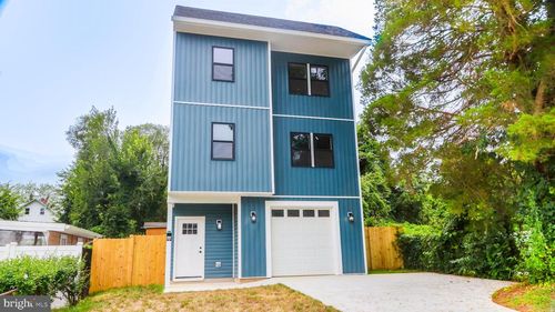 8906 Chestnut Ave, BOWIE, MD, 20720-3639 | Card Image